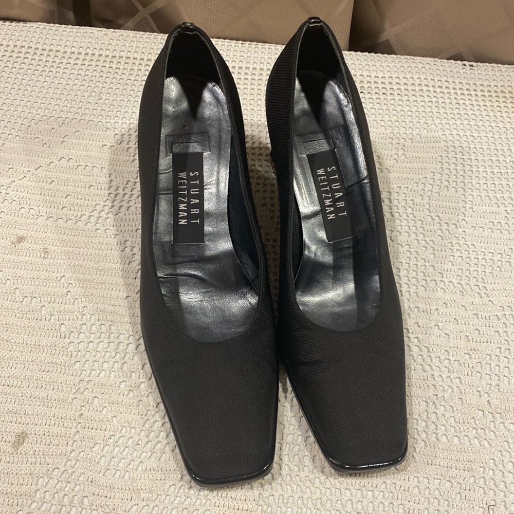 Stuart Weitzman Black Fabric W/ Black Patent Detailing and Heels, Size 8 B EUC!
